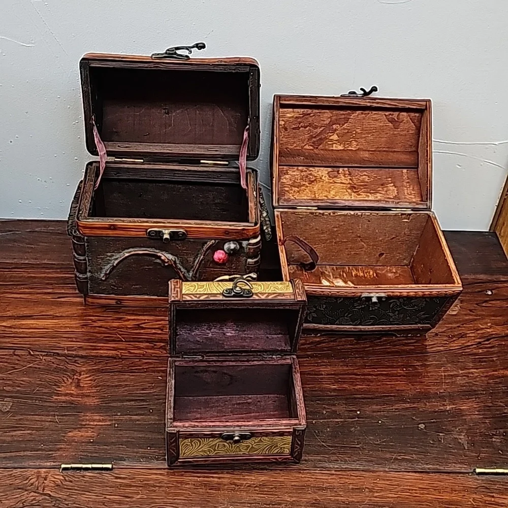 3 vintage wooden boxes with metal hinges and latch closures trinket storage - Picture 10 of 16